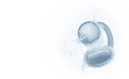 Синя гарнітура Huawei FreeClip 2 та бризки рідини, що бризкають на неї.