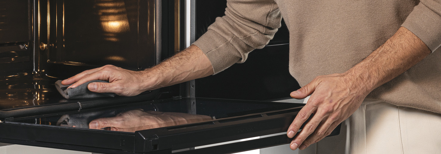 Аж дві системи очищення - піролітична і гідроліз