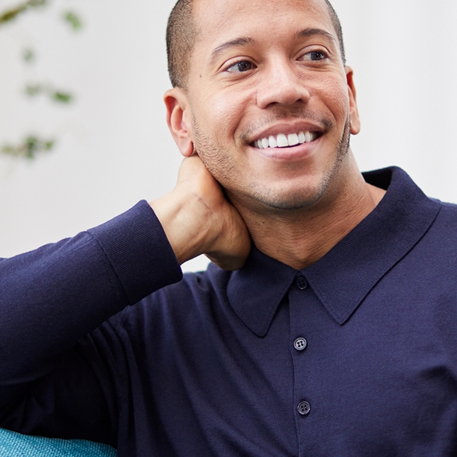 Доведено, що видаляє до 99,9% зубного нальоту з зрошуваних ділянок*1,2