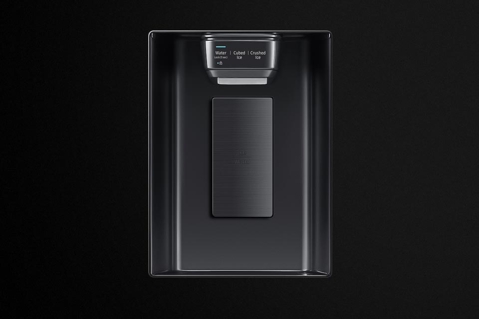 Холодильник Samsung Side by Side RS65DG54M32CEO може охолоджувати та фільтрувати воду прямо з водопроводу