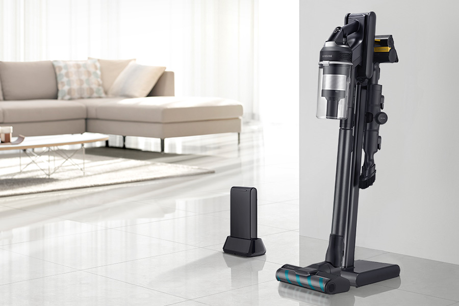 Пилосос Samsung VS20C9554TK/GE доступний в RTV Euro AGD підключений до зарядної станції