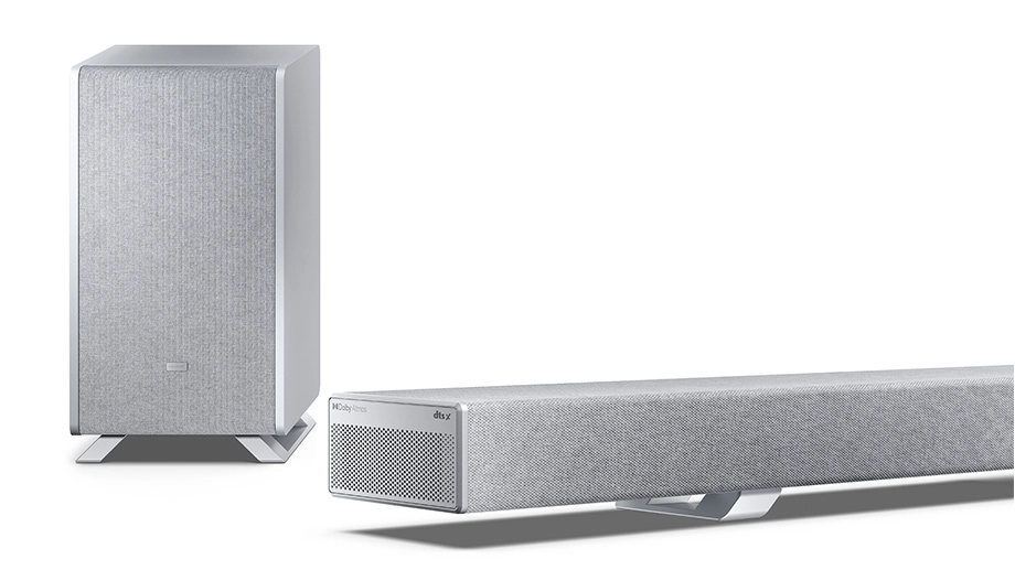 Крупний план сабвуфера та саундбара