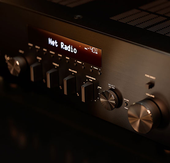 Yamaha R-N600 to nowoczesny sieciowy amplituner stereo
