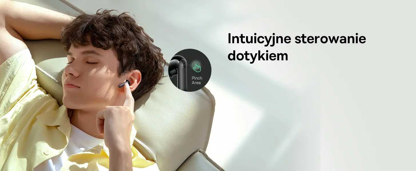 Mężczyzna dotykający trzonka słuchawki z wyróżnieniem strefy gestów dotykowych.