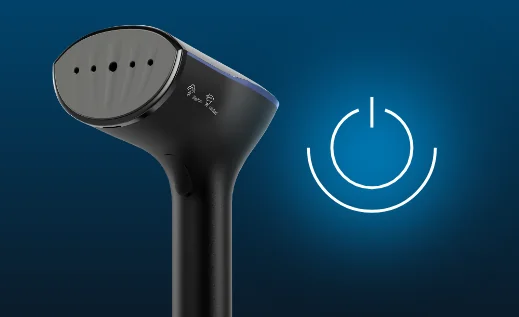 Чорний відпарювач одягу на синьому фоні з іконкою.