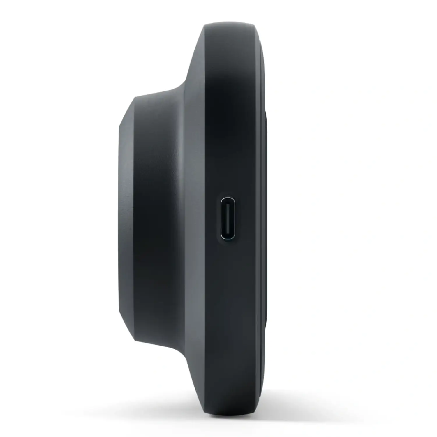 Чорна тепловізійна камера FLIR C8, вид збоку, об'єктив, вхід USB-C (Universal Serial Bus C)