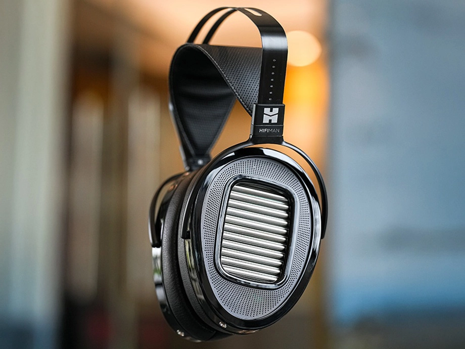 HiFiMAN Arya представила планарні навушники, вигляд збоку