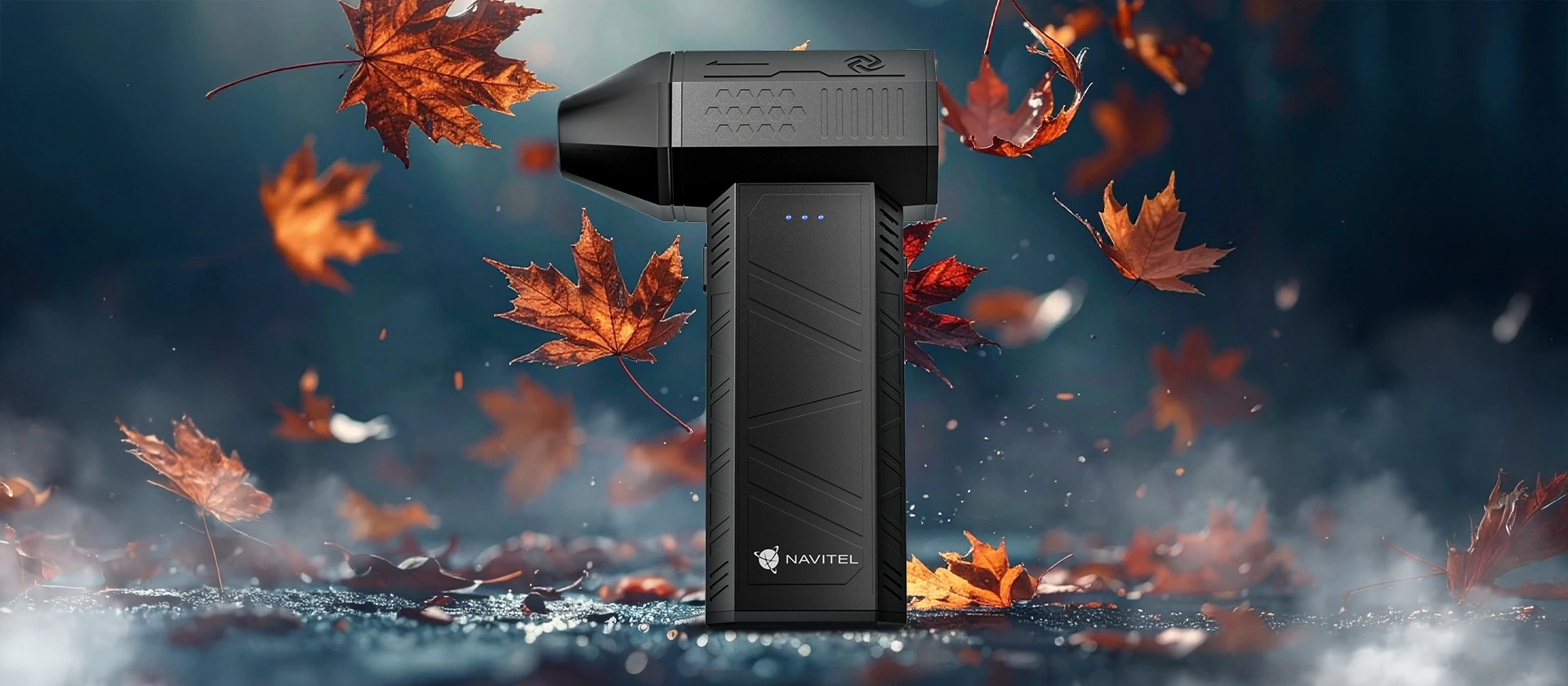 Dmuchawa NAVITEL TF2 Turbo FAN na tle wirujących jesiennych liści