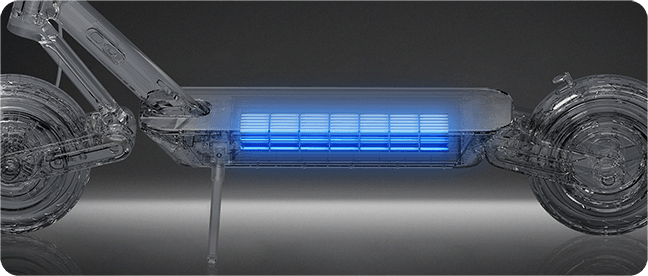 Akumulator litowy o pojemności 561,5 Wh